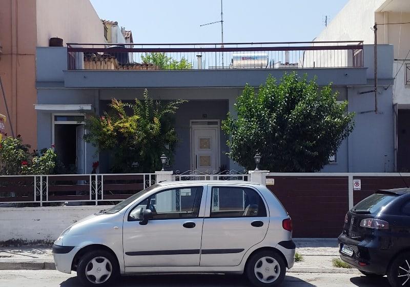 Μονοκατοικία Μονοκατοικία